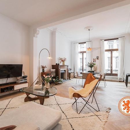Traditional Chic, High Ceilings' Apt Aircos And Garage Antwerpen Eksteriør bilde