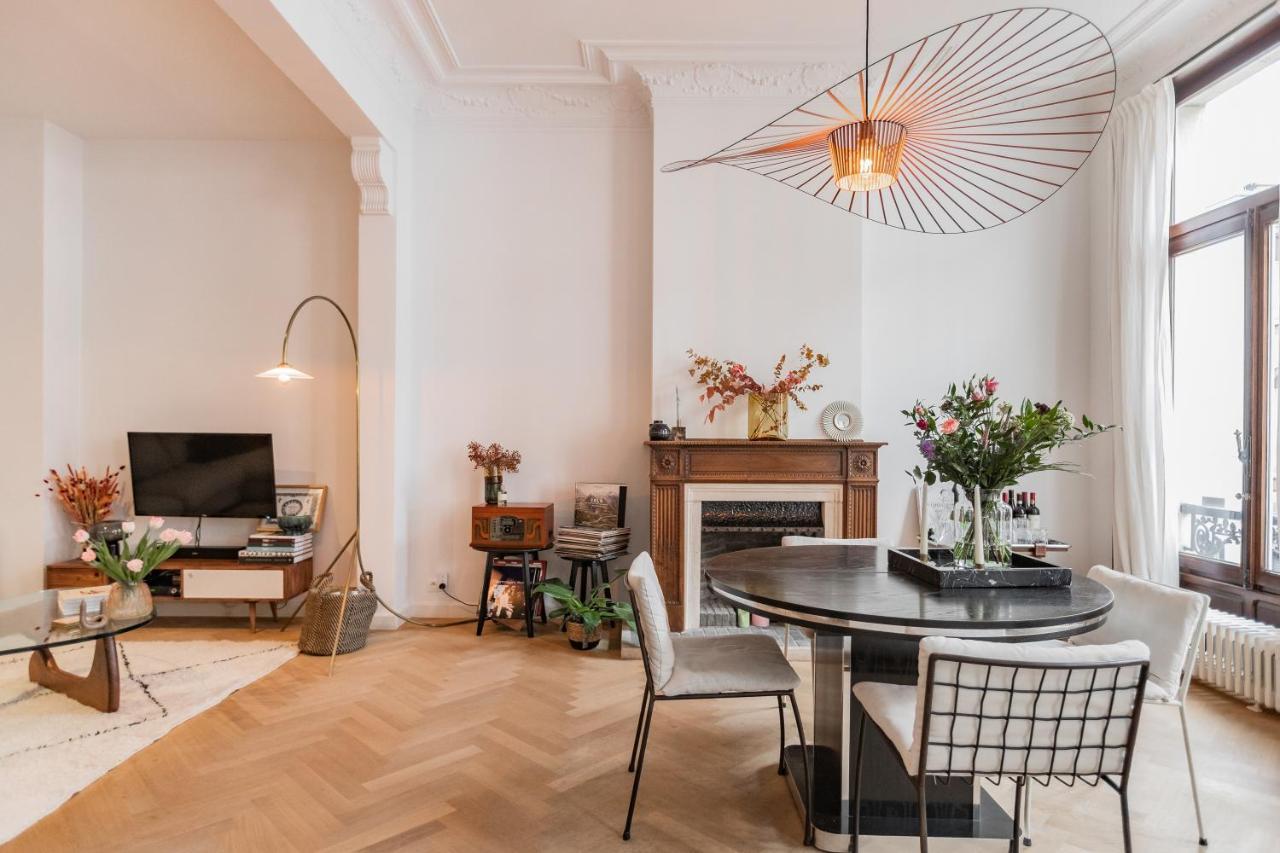 Traditional Chic, High Ceilings' Apt Aircos And Garage Antwerpen Eksteriør bilde
